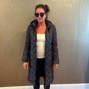 MONCLER Brownish Grey Down 3/4 Coat w/ detatchabke hood